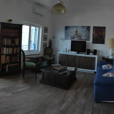 La Casa Di Giulio - * Isola delle Femmine